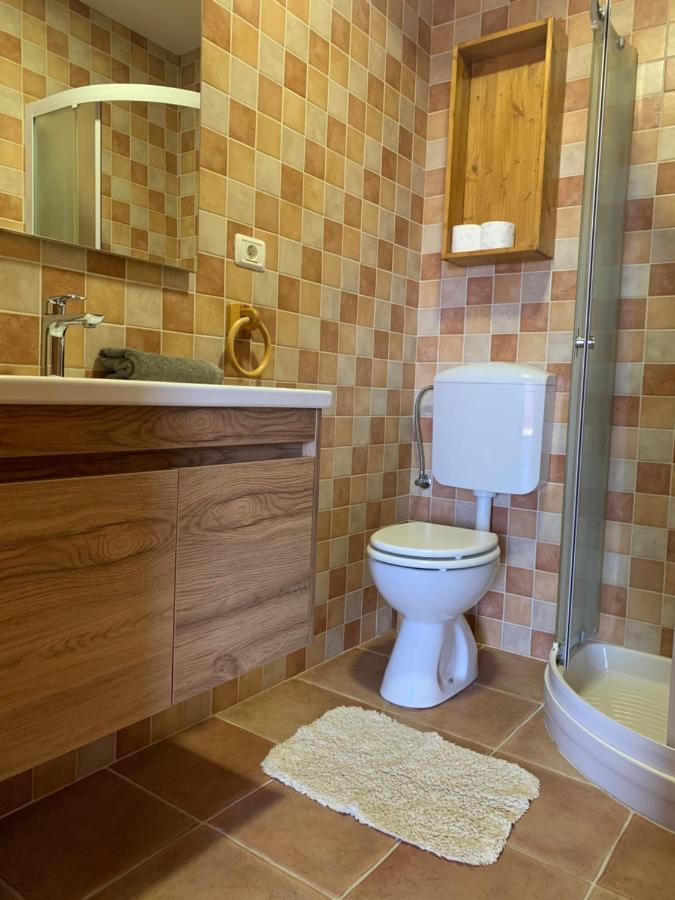 Apartments Ceh Ližnjan Eksteriør bilde