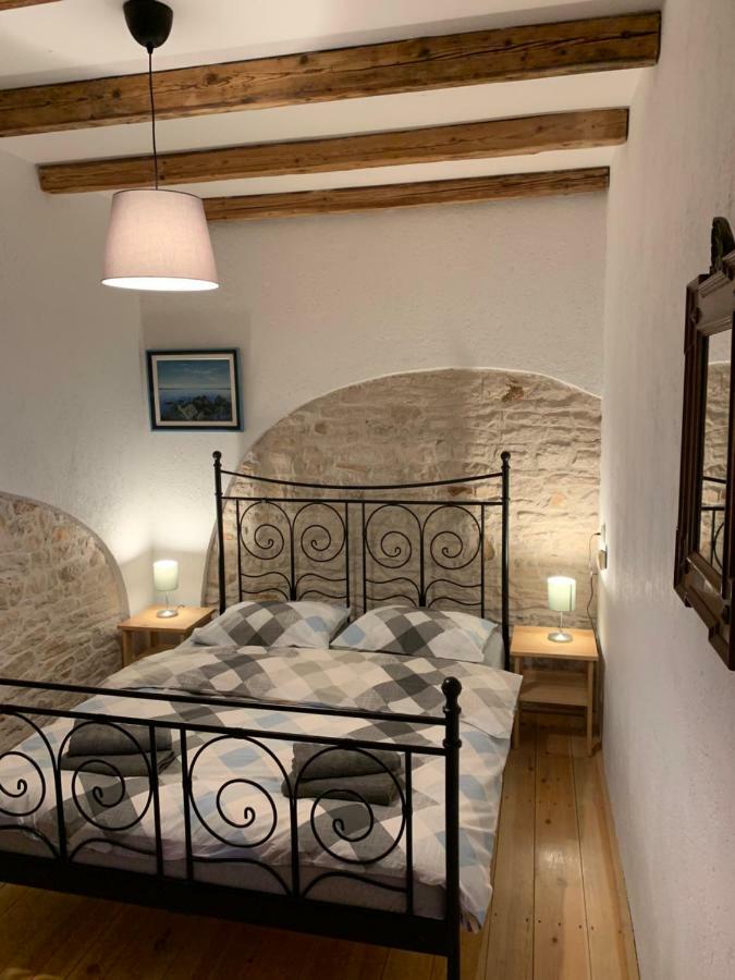 Apartments Ceh Ližnjan Eksteriør bilde